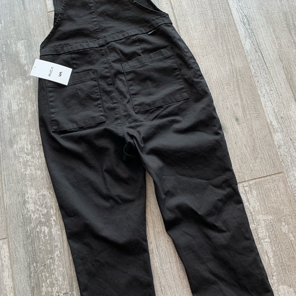 🔥🔥RVCA - PAIGER SOLID JUMPSUIT🔥🔥 - Picture 8 of 10